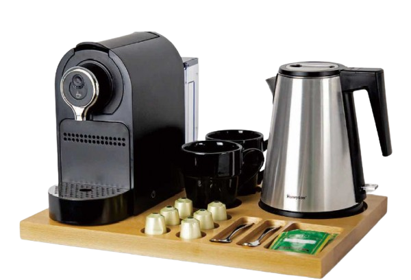 00729 Aparat za espreso (Nespresso), bokal Lato na drvena podloga 